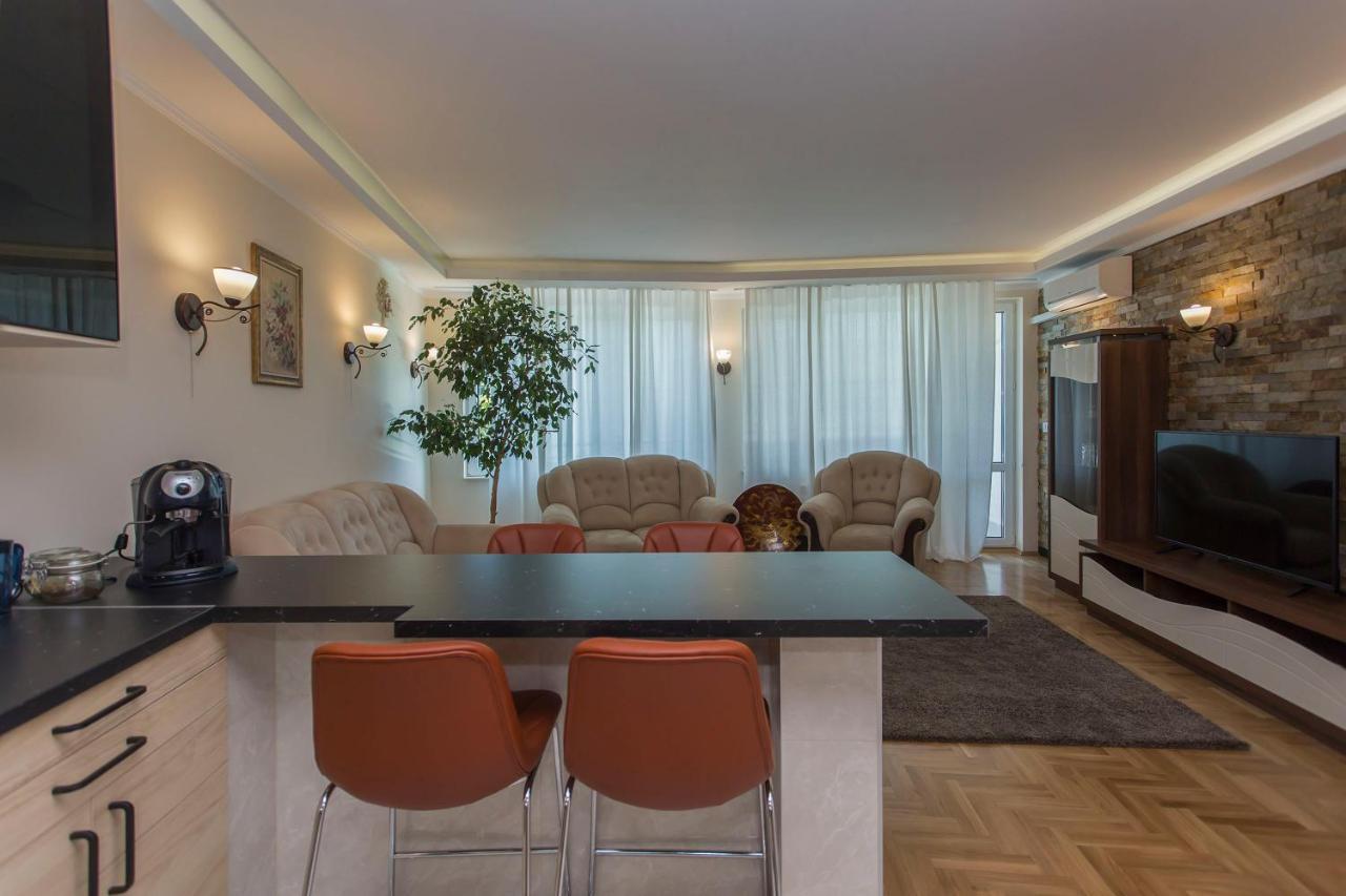 Apartment " Daria Vas" София Экстерьер фото