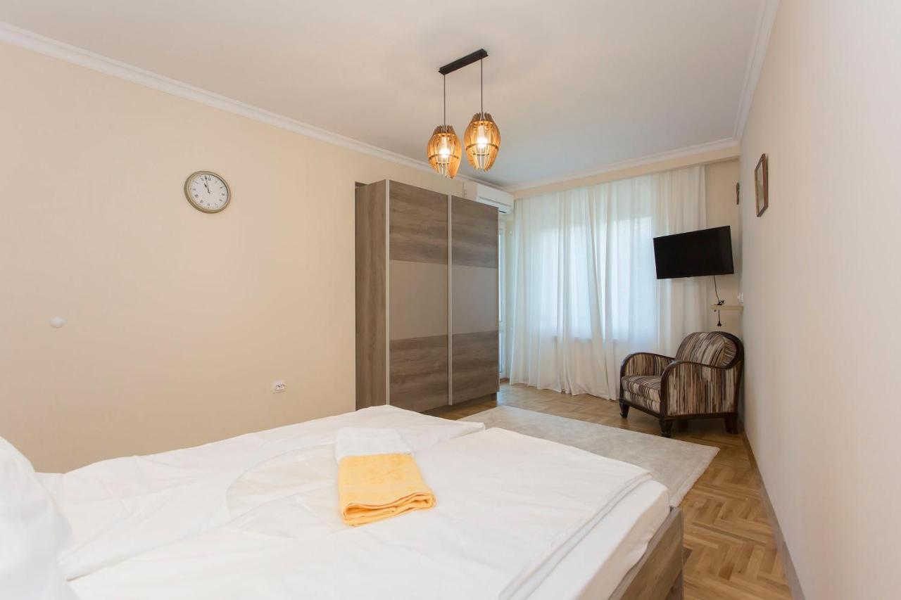 Apartment " Daria Vas" София Экстерьер фото
